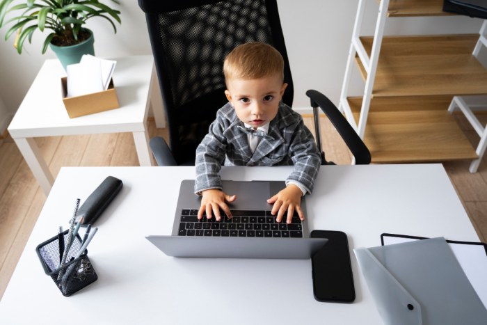 Dzieciństwo vs. technologia – Jak ograniczać nadmierne korzystanie z ekranów?