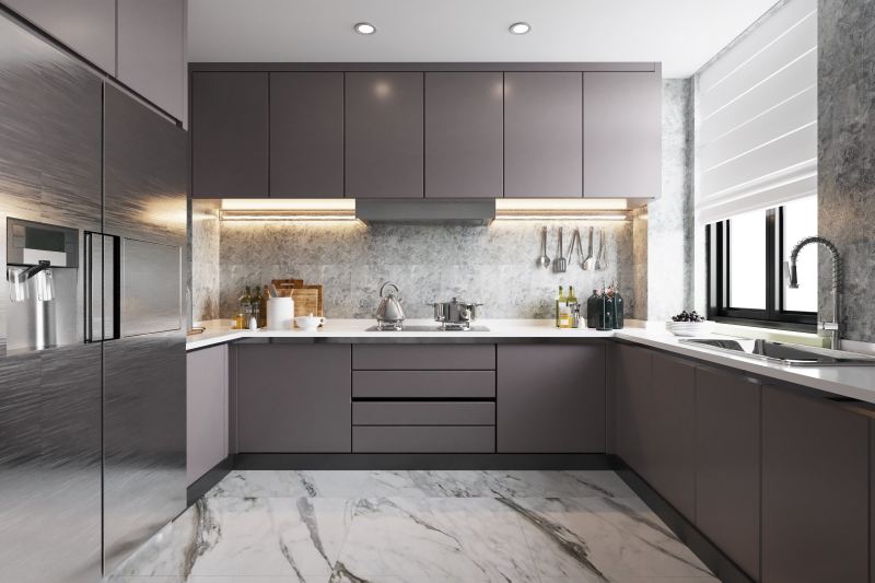 20 pomysłów na aranżację szarej kuchni - trendy i inspiracje dla wnętrza kuchennego